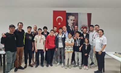 Babalar Günü’ne özel satranç turnuvasında madalyalar sahibini buldu