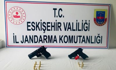 Silahlarını satamadan yakalandı(Video Haber)