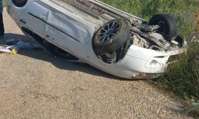 Takla atan otomobilden emniyet kemeri sayesinde burnu bile kanamadan