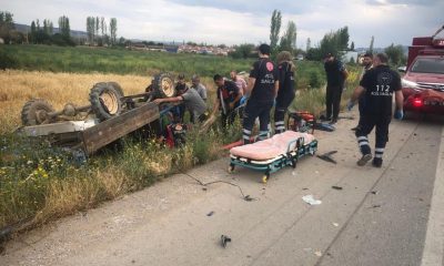 Otomobille patpat çarpıştı, 2 ölü 5 yaralı(Video Haber)