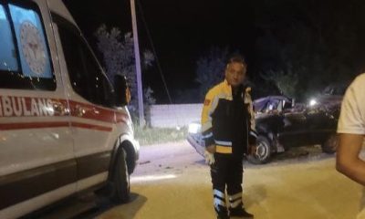 Biçerdöverle çarpışan otomobilin sürücüsü hayatını kaybetti