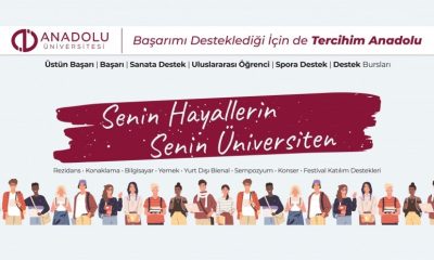 Anadolu Üniversitesi onlarca bursuyla başarının yanında