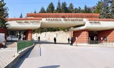 Anadolu Üniversitesi, İstanbul’da da tercih döneminin nabzını tutuyor