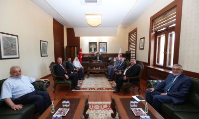 AK Parti’li Belediye Başkanları Vali Aksoy ‘u Ziyaret ettiler