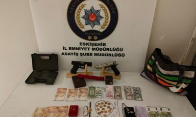 1milyon 534 bin liralık hırsızlık yapan 2 kişi yakalandı