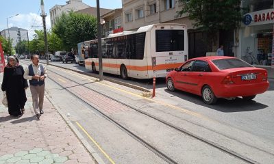 Trafik sıkışıklığı yaşayan bölgeye esnaftan ‘trafik dubalı’ çözüm önerisi