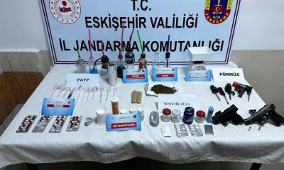 Uyuşturucu imalatı ve ticareti yapan şahıslar yakayı ele verdi