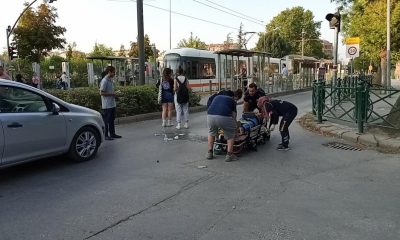 Yolun karşısına geçmeye çalışan kadına otomobil çarptı