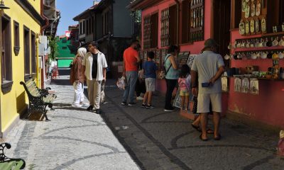 Odunpazarı esnafı turistlerin ilgisinden memnun