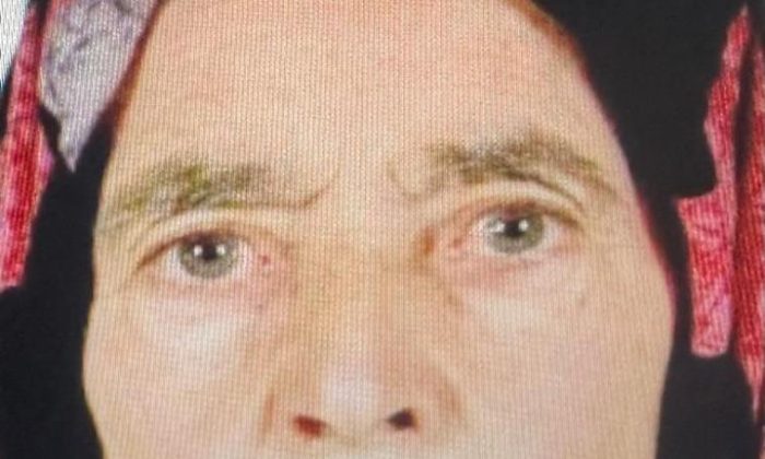 Bolvadin’de 89 Yaşındaki Alzheimer Koca 82 Yaşında eşini 25 bıçak darbesiyle öldürdü (Video Haber)