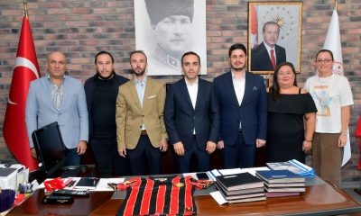 Eskişehirspor yöneticileri Eskişehir Gençlik ve Spor Müdürü Osman Ercan’ı ziyaret etti