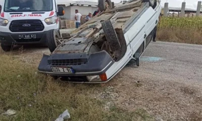 Otomobil takla attı: 2 kişi yaralandı