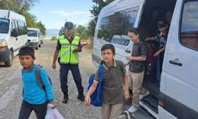Eskişehir İl Jandarma  Komutanlığı Trafik Jandarması tarafından Okul Servis Araçlarının ve Okul Çevresi Denetimi
