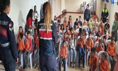 Jandarma ekiplerinden 68 öğrenciye eğitim