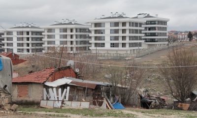 Bir tarafında yol yok diğer tarafından milyonluk daireler