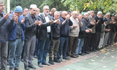 Eskişehir’de Gazze’de İsrail’in hastane saldırısında hayatını kaybedenler için gıyabi cenaze namazı kılındı