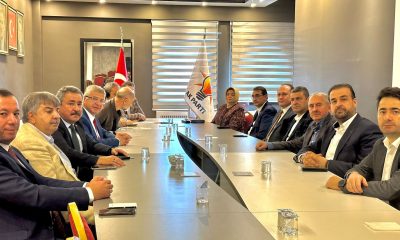 AK Parti Milletvekilleri Önceki Dönem İlçe Başkanları ile Görüştüler