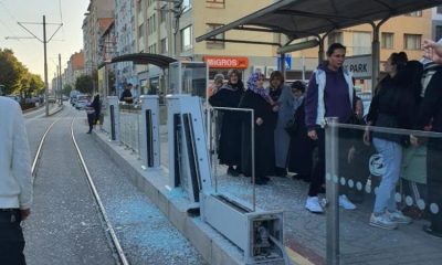 Kamyonet Tramvay Durağına çıktı Neredeyse felaket yaşanıyordu