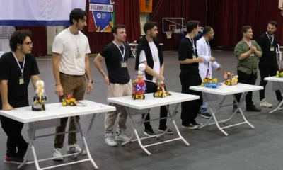 Eskişehir’de ilginç robot yarışması büyük çekişmeye sahne oldu