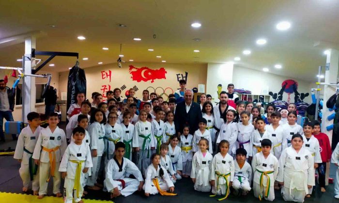 Başkan Yaman, tekvandocuları ziyaret etti