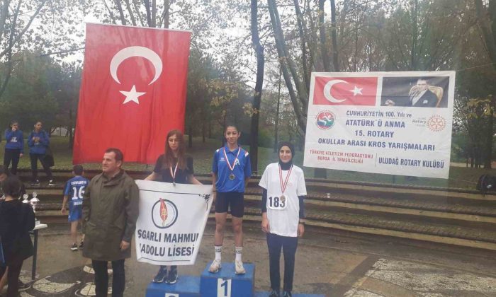 Eskişehirli atletizm sporcusu ‘Kros’ şampiyonu oldu