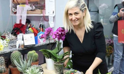 Çiçekçilerde ’24 Kasım’ mesaisi yaşanıyor