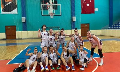 ESTÜ Erkek ve Kadın Basketbol Takımları Kütahya’da şampiyonluk yaşadı