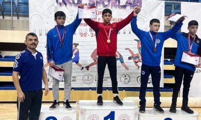 Eskişehirli sporcular güreşte Türkiye 3’üncüsü oldu
