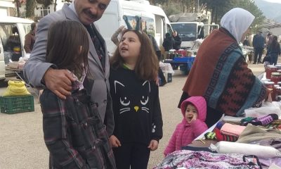Mustafa Çoban Sarıcakaya Cuma Pazarı’nda Vatandaşlara Projelerini Anlattı