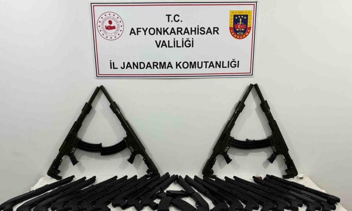 Jandarmadan kaçak silah operasyonu