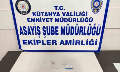 Kütahya’da bir kişinin üzerinde uyuşturucu ele geçirildi