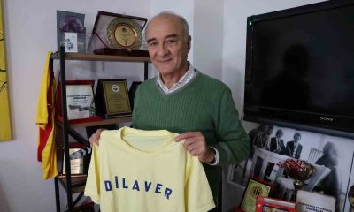 Hababam Sınıfı’nın Dilaver’i depremde ağır hasar alan evinden kurtarabildiği hatıralarıyla hayata yeniden başladı