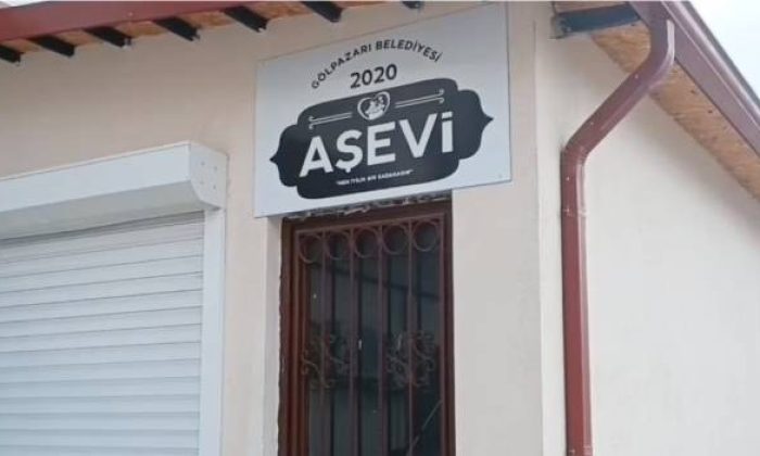 Aşevinde pişen yemekler ihtiyaç sahiplerine ulaşıyor