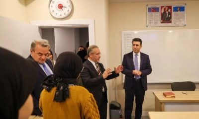Vali Aygöl, Hafızlık Kur’an Kursu öğrencileri ile bir arada