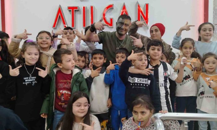 Dernekler bir araya geldi çocuklar doyasıya eğlendi.