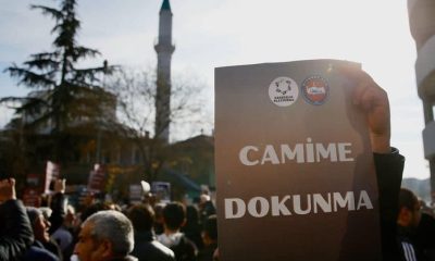 Akar’dan Zor Sorular, Hal Camiinden neden Rahatsızsınız ?