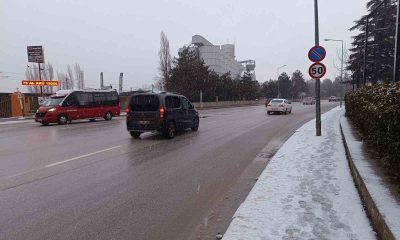 Eskişehir güne karla başladı