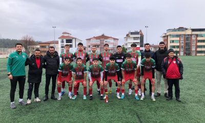 Bilecik U-18 Gençler Ligi’nde 2 hafta önce şampiyonluğu garantileyen 1308 Osmaneli Belediyespor kupasına kavuştu