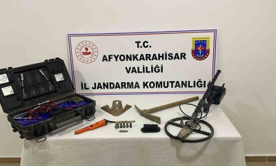 Define avcıları kazıya başlayamadan jandarmaya yakalandı