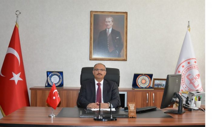 Gediz’de 8 ve 12. sınıflara yönelik ödüllü deneme sınavı