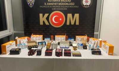 Kütahya’da bir araçta kaçak cinsel gücü artırıcı ilaçlar ele geçirildi