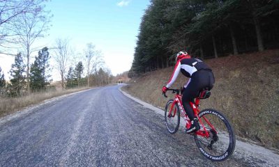 Eskişehirli 22 bisikletli şehitleri anmak için 85 kilometre yol kat ettiler