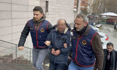 Kardeşini öldürüp parçalara ayıran şüpheli adliyeye sevk edildi