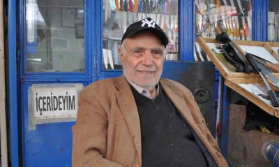 Eskişehir esnafı kar yağışını mutlulukla karşıladı