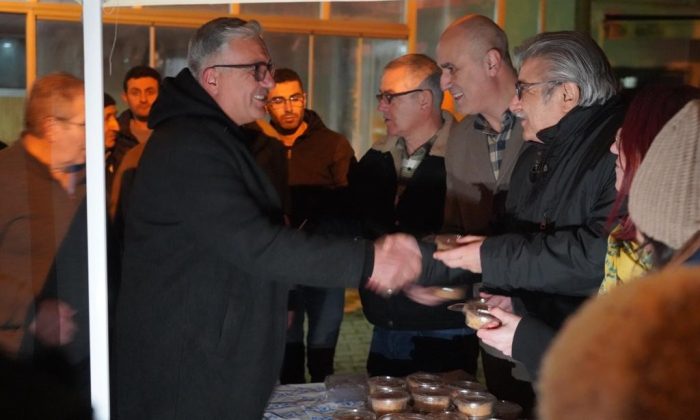 Bilecik’te camilerde helva ikramı yapıldı