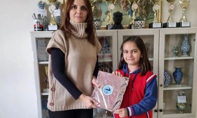 Altıntaş Zafer İlkokulu öğrencisi “En iyi Cümle ve Afiş Yarışması” il birincisi