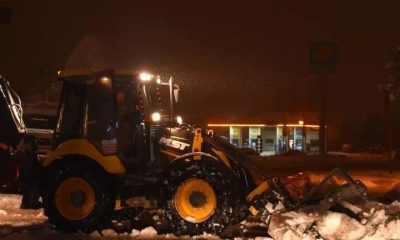 Belediye yoğun kar yağışında olumsuzlukları önlemeye çalışıyor