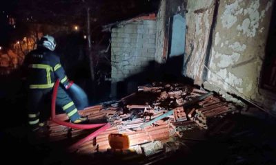 Bilecik’te metruk binada yangın