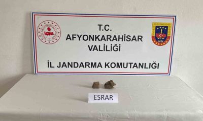 Fransa’dan sipariş ettiği esrar kargosunu alamadan jandarmaya yakalandı