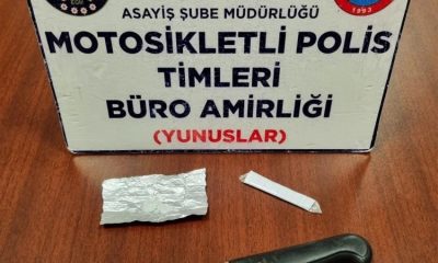Kütahya’da Yunus Timleri bir kişinin üzerinde uyuşturucu madde ele geçirdi